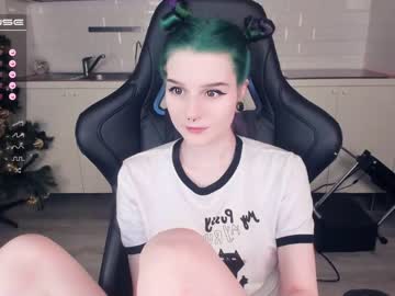 girl
        alicentity cam image #369398