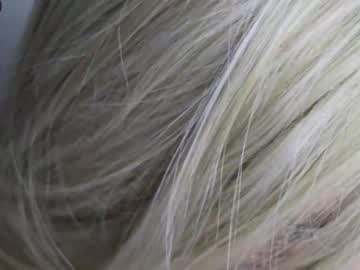 girl
        wendy_daniela cam image #1541208
