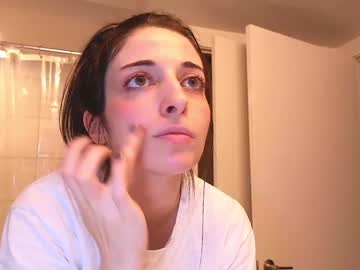 girl
        rosykindred cam image #703662