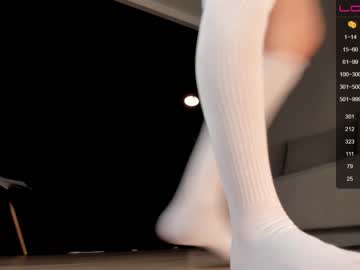 girl
        hee_jeen cam image #1108889