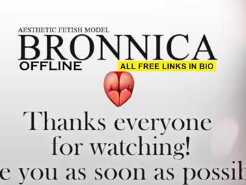 girl
        bronnica cam image #3239363