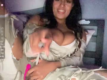 girl
        blackgurlkitty cam image #3629323