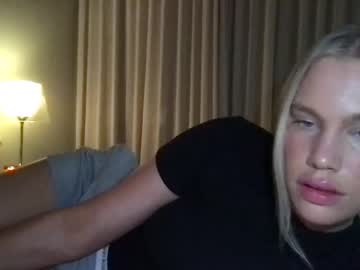 girl
        alexishemsworth cam image #2177541