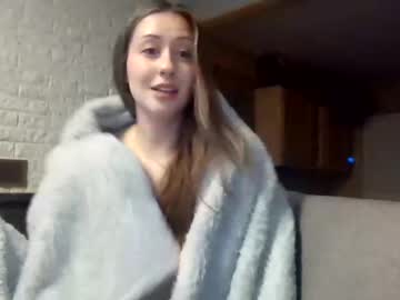 girl
        beeps107 cam image #4290166