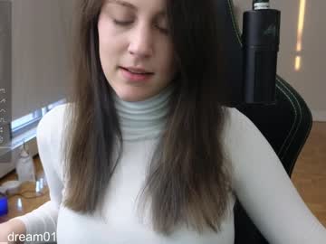 girl
        alexa_dream cam image #1975981