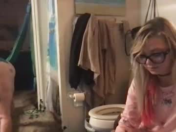 girl
        margoheaven cam image #2082778
