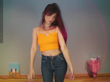 girl
        greeny_mat cam image #3387256