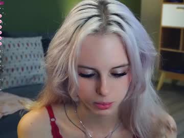 girl
        audreycarvin cam image #3222044