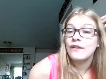 girl
        baeblondie cam image #4176699