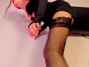girl
        amandamedrano cam image #190036