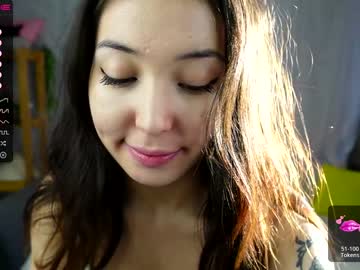 girl
        mary_shiota cam image #2192549