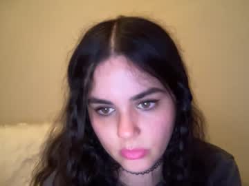 girl
        gia_is_horny cam image #1441543