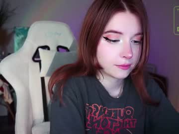 girl
        pocketrocket_ cam image #2622293