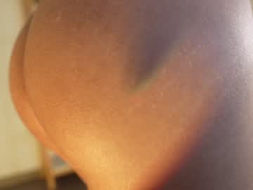 girl
        urcutelinda cam image #2492780