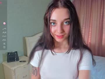 girl
        paty_pretty_yo cam image #1560851