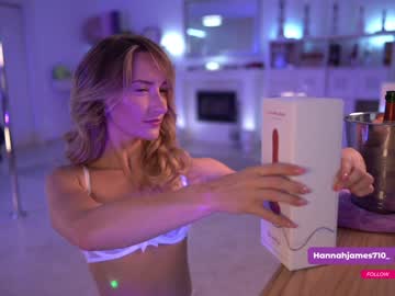 girl
        hannahjames710 cam image #1145908
