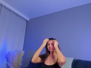 girl
        mirabrunette cam image #4059133