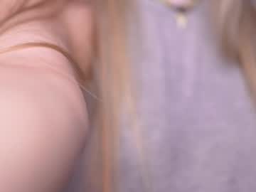 girl
        appr0ved cam image #4546487