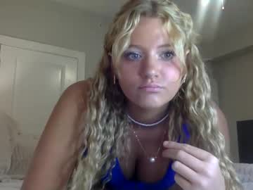 girl
        sweetbrittaniexox cam image #4519118