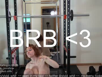 girl
        vivid_whit cam image #2885020