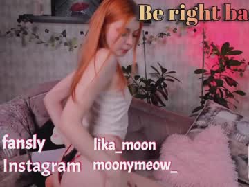 girl
        lika_moon cam image #842012