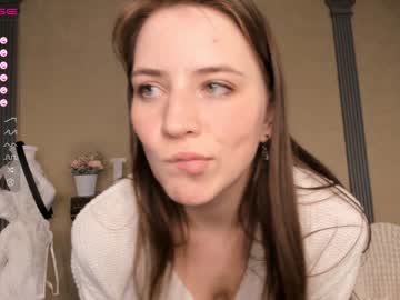 girl
        kaitlynleea cam image #669767