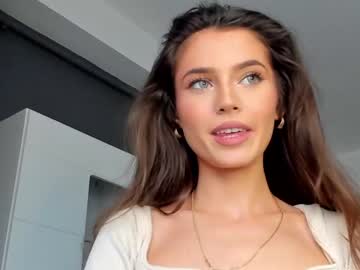 girl
        isia_slay cam image #303713
