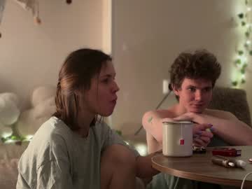 couple
        di_n_alex cam image #4019022