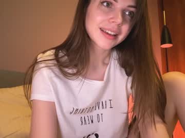 girl
        natalie_x cam image #357607