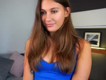 girl
        ifyouonlyknewe cam image #3318351