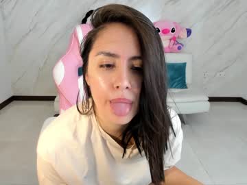 girl
        allisonpalmer cam image #2505092