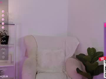 girl
        lucylia_ cam image #3043476