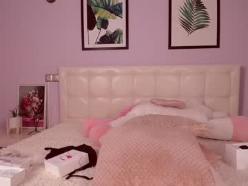 girl
        courtney_luv cam image #797080
