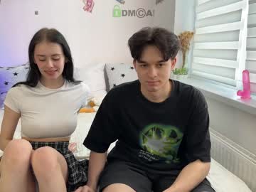 couple
        fkkmeplss cam image #1221620