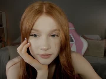girl
        leahsthetics cam image #4146041