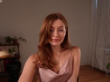 girl
        alisonrouge cam image #3331393