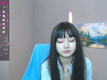 girl
        chanlia cam image #140027