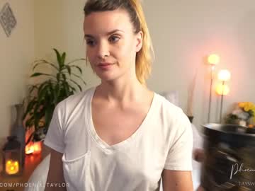 girl
        phoenix_taylor cam image #1900743