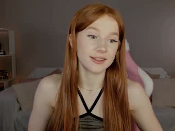 girl
        leahsthetics cam image #3954914