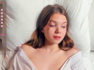 girl
        lesi_weis cam image #2116927