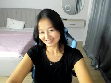 girl
        oeku cam image #3489250