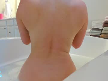 girl
        daphnemadison cam image #434640