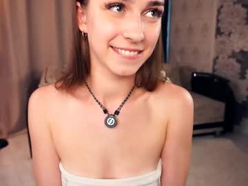 girl
        georginacroke cam image #4593565