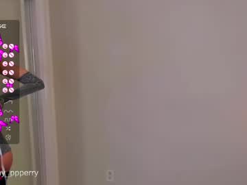 girl
        jenny_perry cam image #4188306