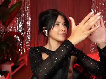 girl
        anniehillofficial_ cam image #3432313