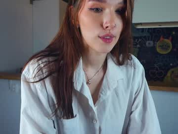 girl
        shelleyblythe cam image #3623401