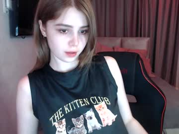 girl
        tripleprinces cam image #2870377
