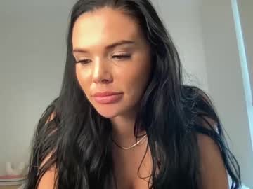 girl
        rosiemylove cam image #991001