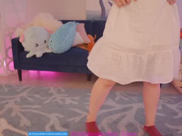 girl
        asiri_ocean cam image #4355093