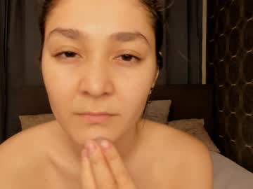 girl
        jeanfrancoa cam image #1935755